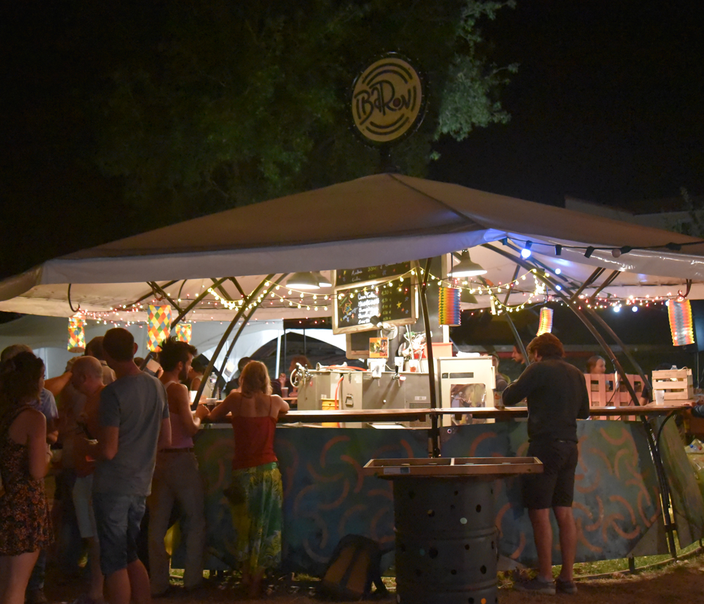 Structure de bar en location